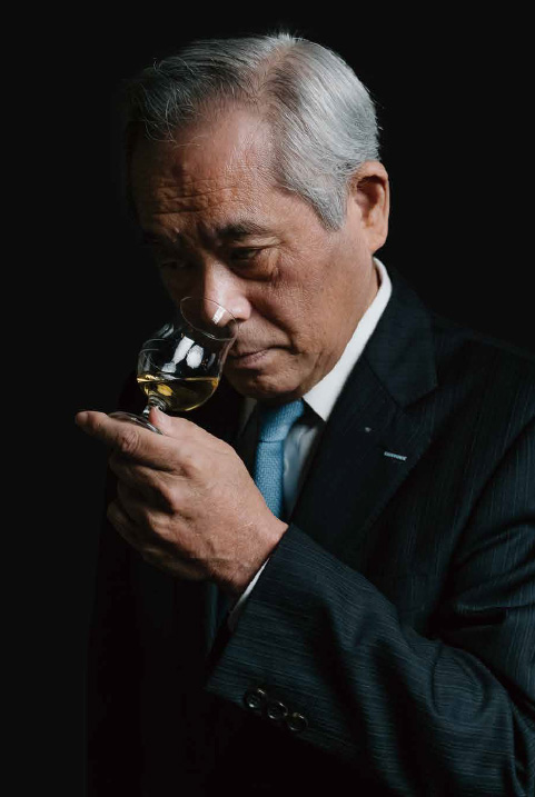 Chief Blender Emeritus of Suntory
(Former Chief Blender of Suntory) SEIICHI KOSHIMIZU Seiichi Koshimizu